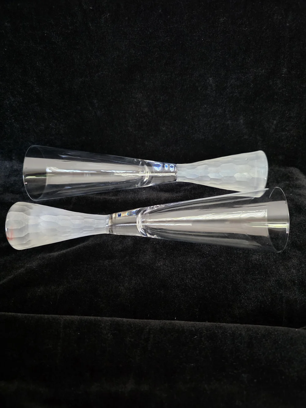 2-Vintage 1970 Roost San Francisco Clear and Frosted White Champagne Flutes